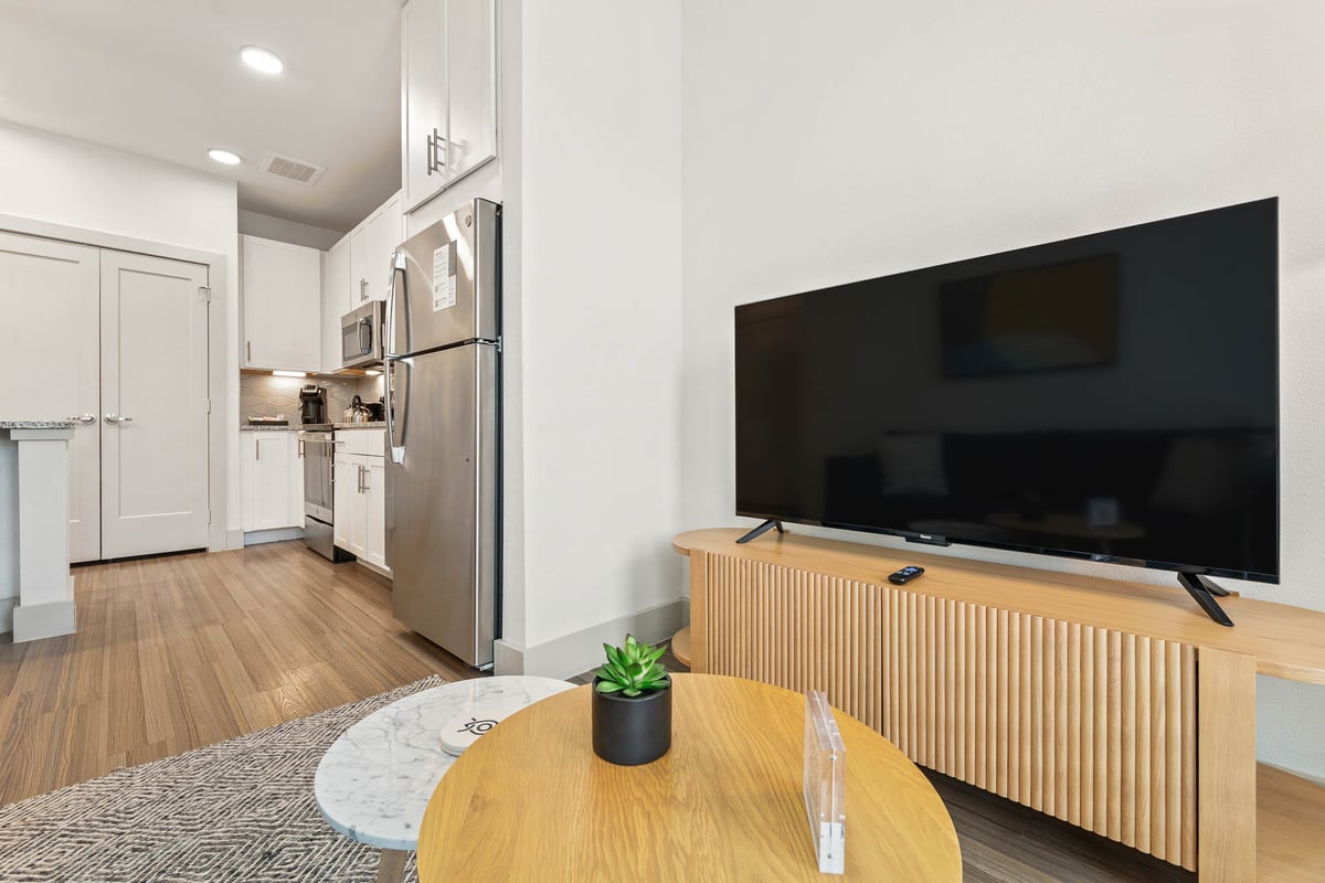 29-SQFT-7032
