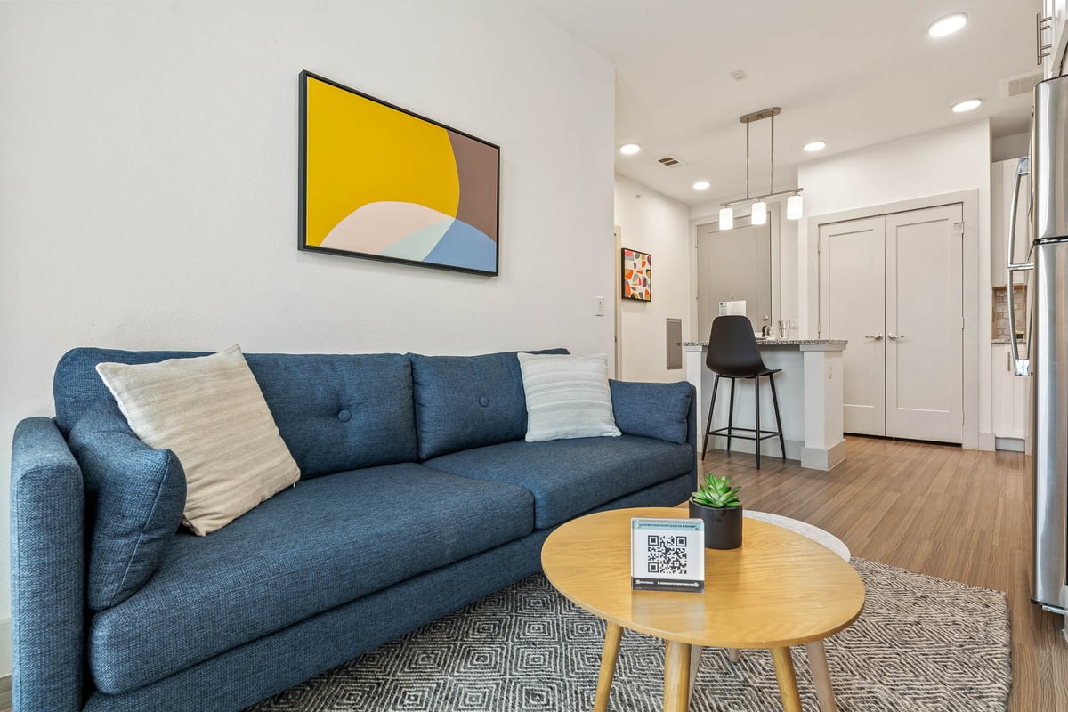 30-SQFT-7037