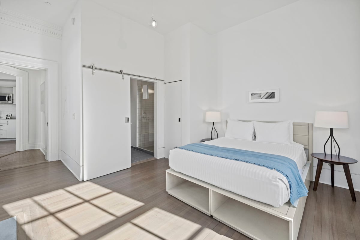 WADC0006-P1BD_27-web-or-mls-003