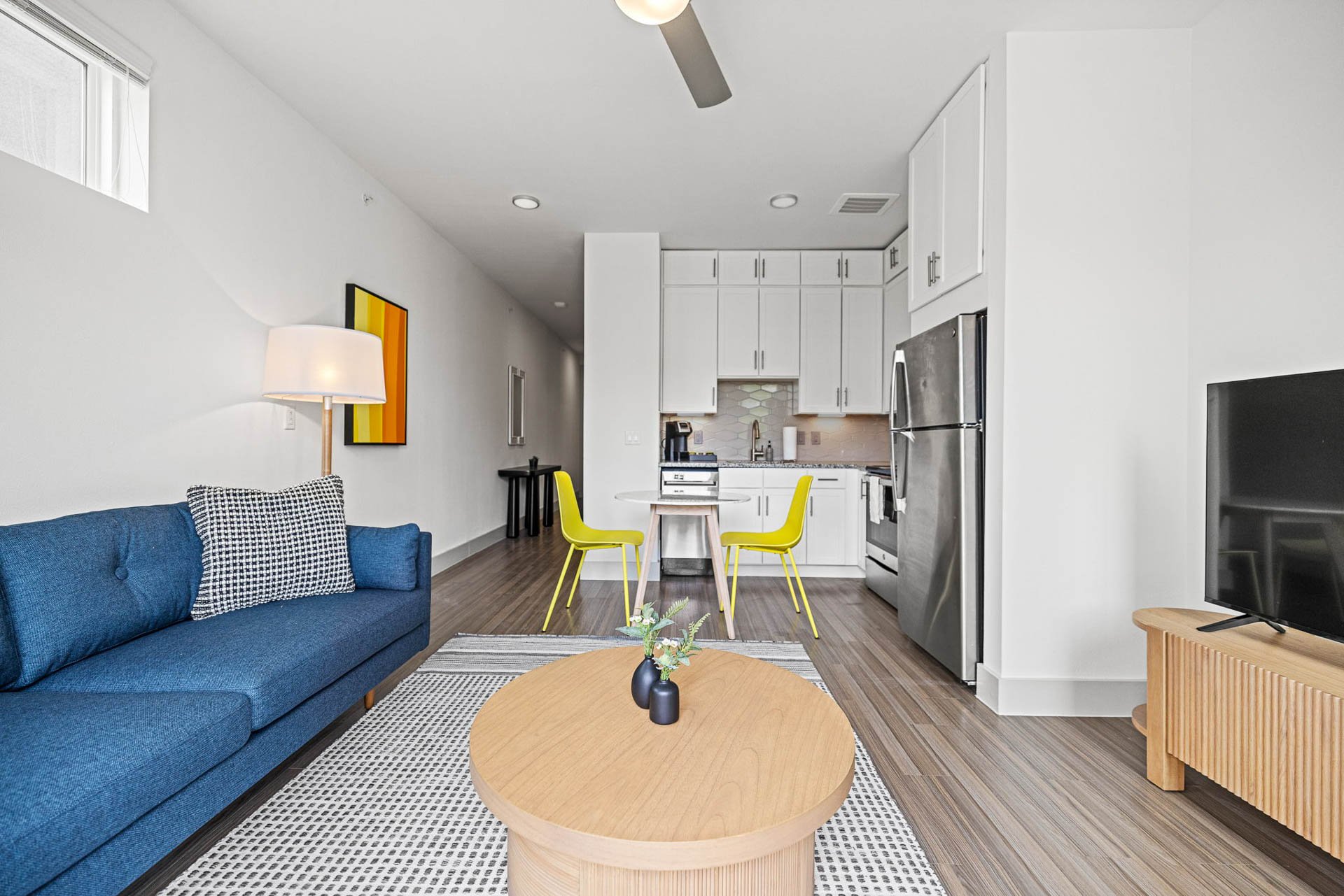 AUTX0002-PSTU_25-web-or-mls-026