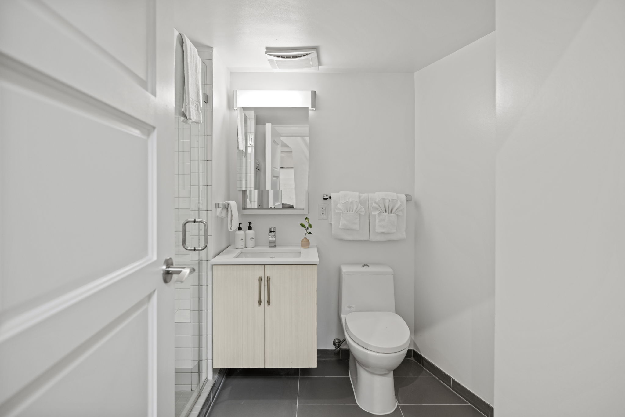 WADC0006-1BDLFT_22-web-or-mls-010