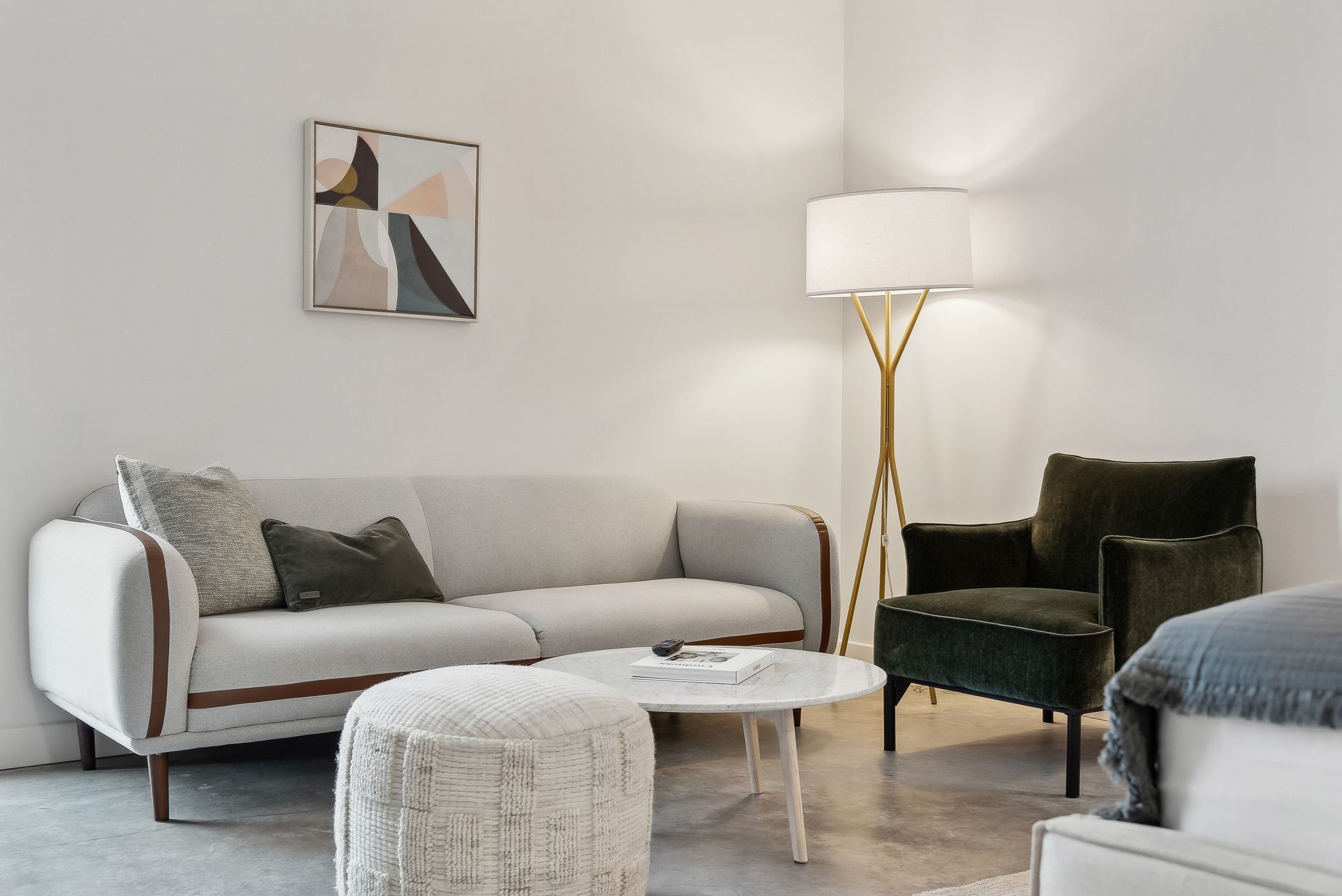 SAUT0001-PSTU-408_Web007