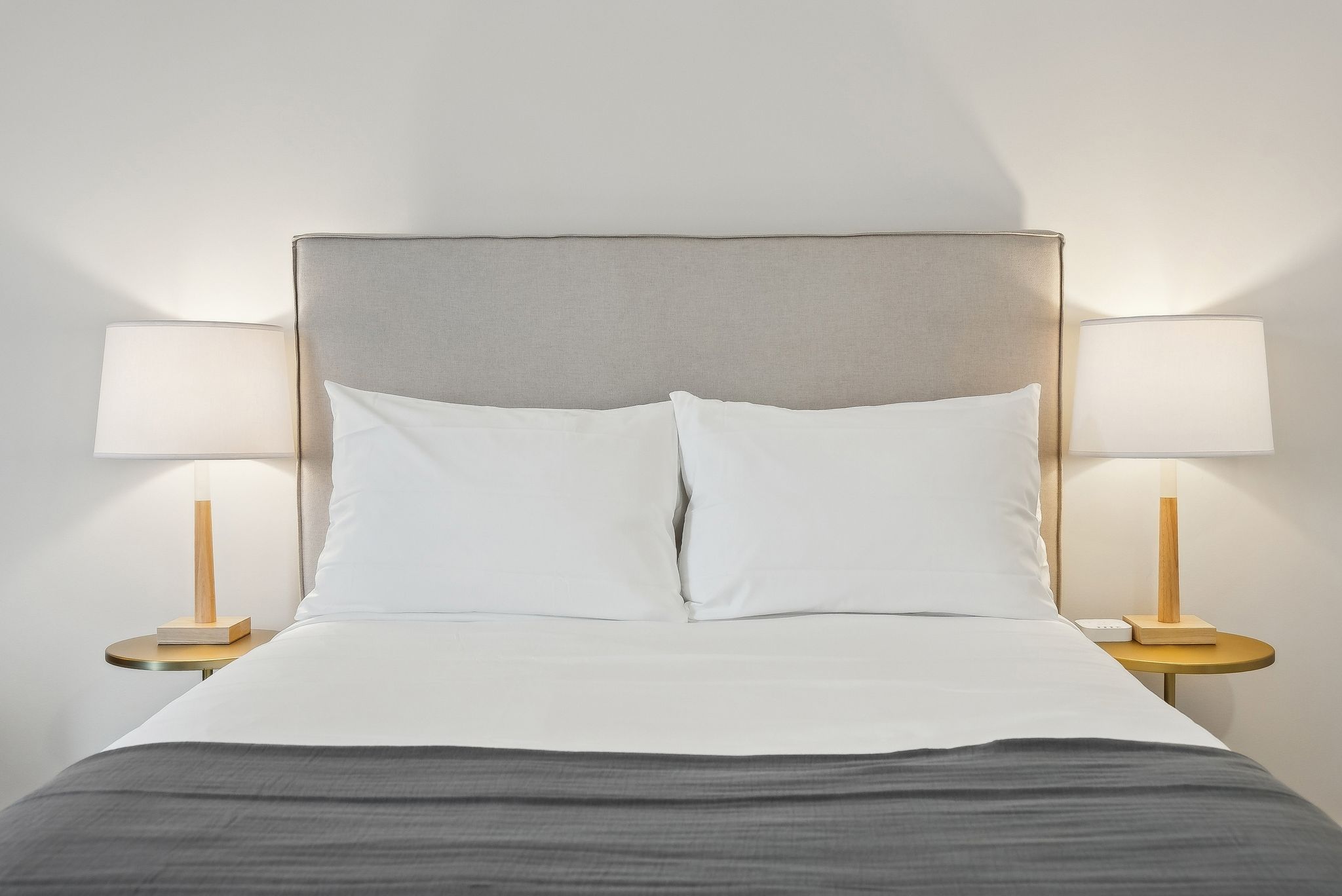 SAUT0001-PSTU-408_Web009