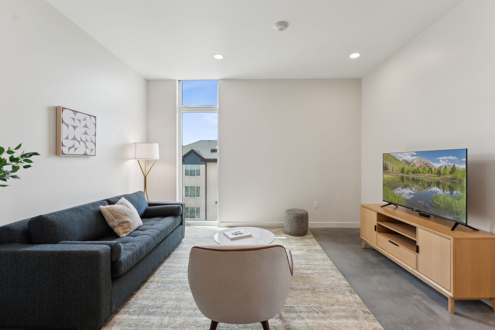 SAUT0001-2B-313_WEB05301