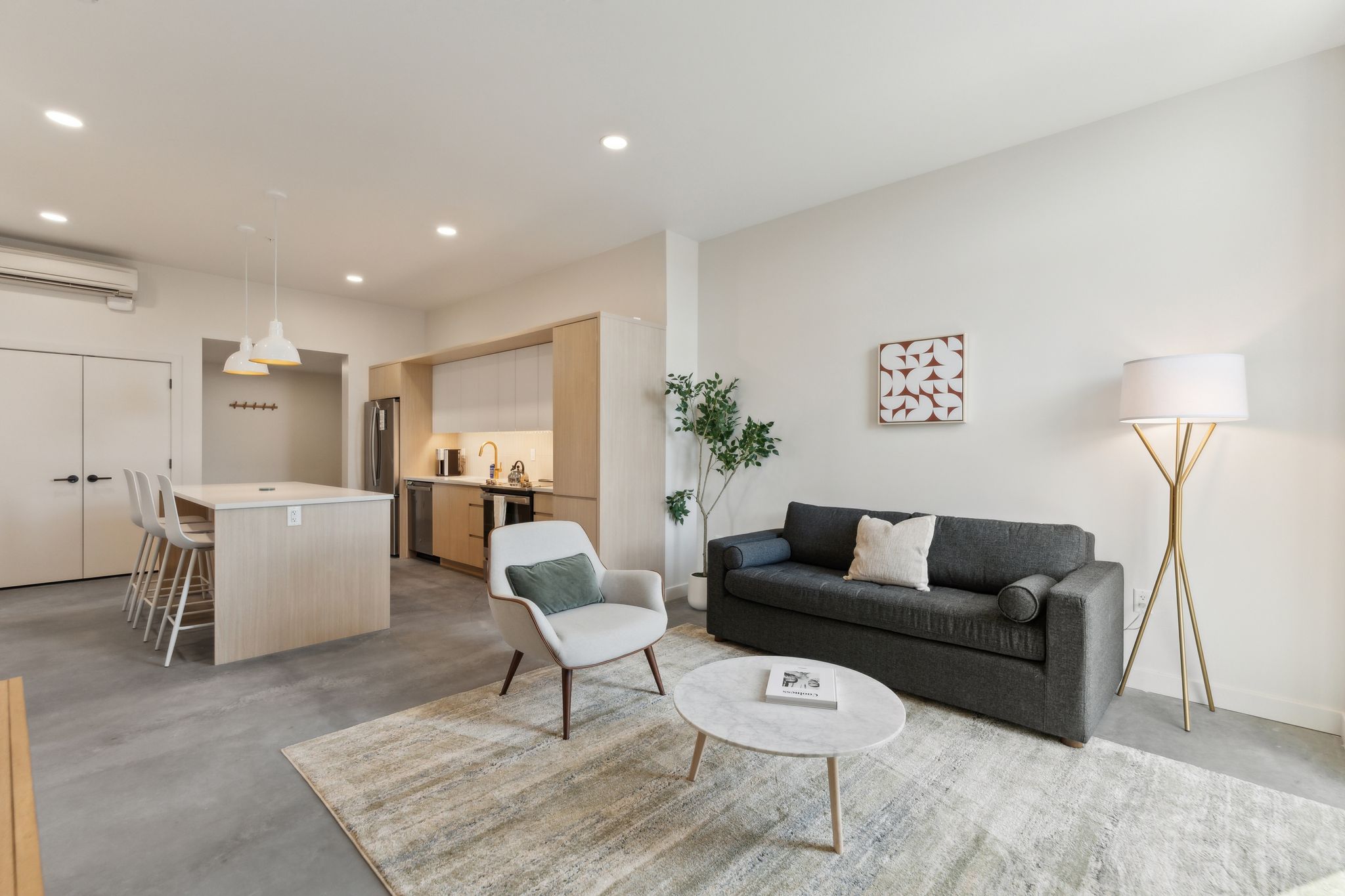 SAUT0001-2B-313_WEB05331