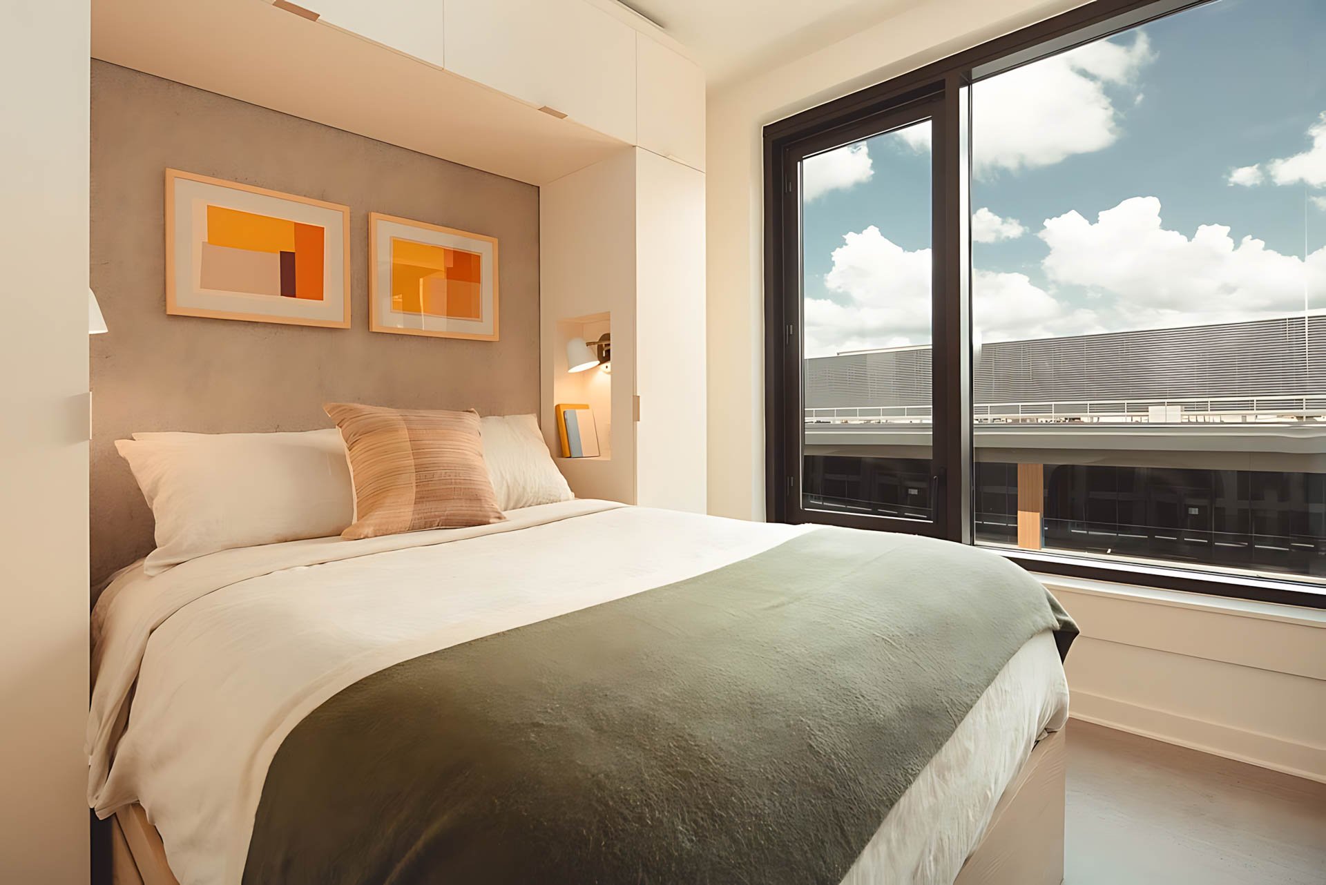 ATGA001_Guestroom_Two Bedroom_Bed_Bed with window view