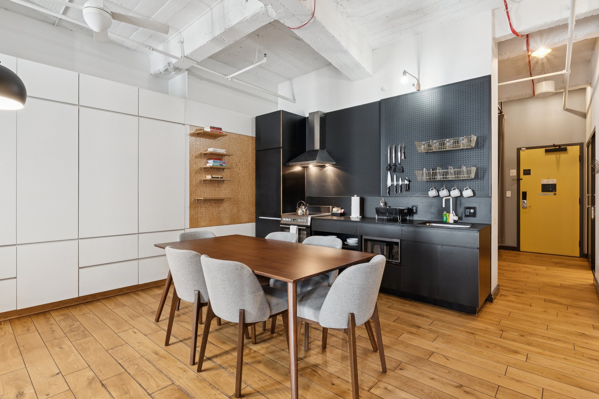 FAWNYC-4-web-or-mls-A7400155
