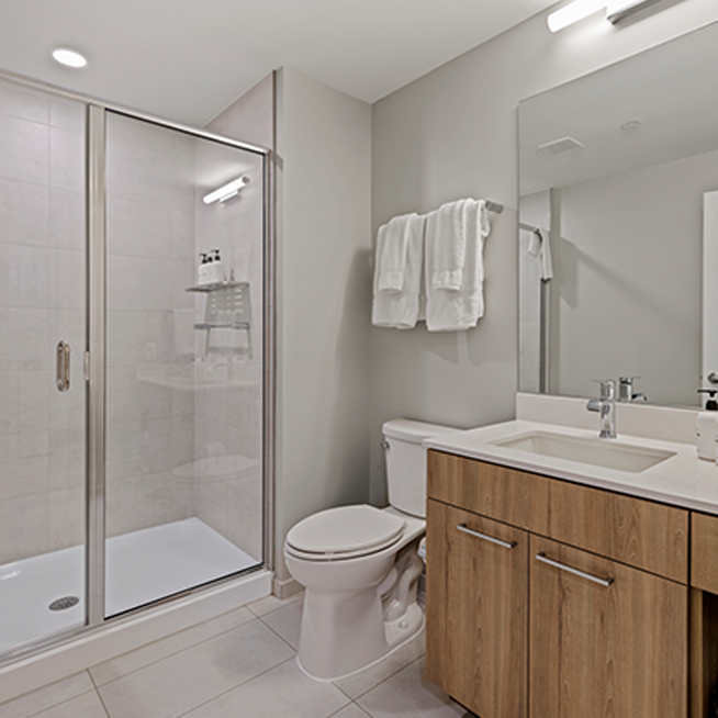 WHYCARCO-1BD_Bath