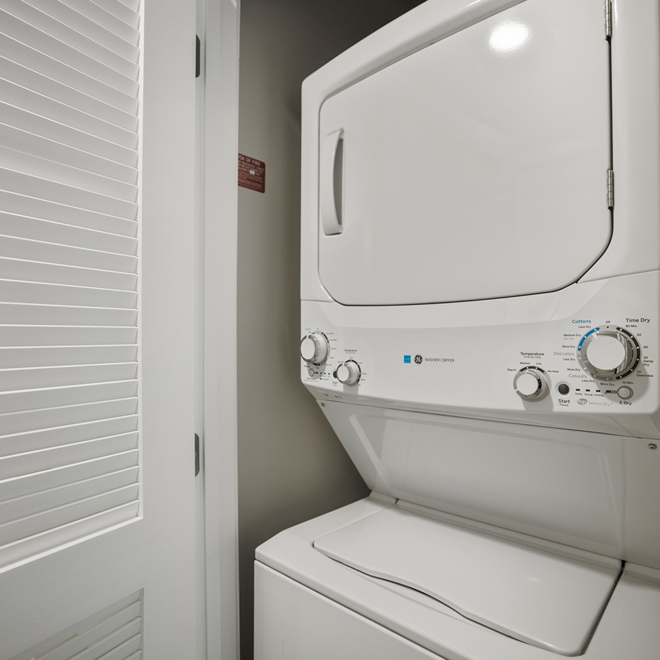 WHYCARCO-P1BDB_Laundry