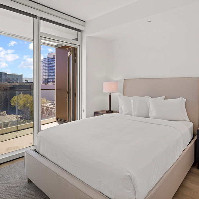 010 - bed