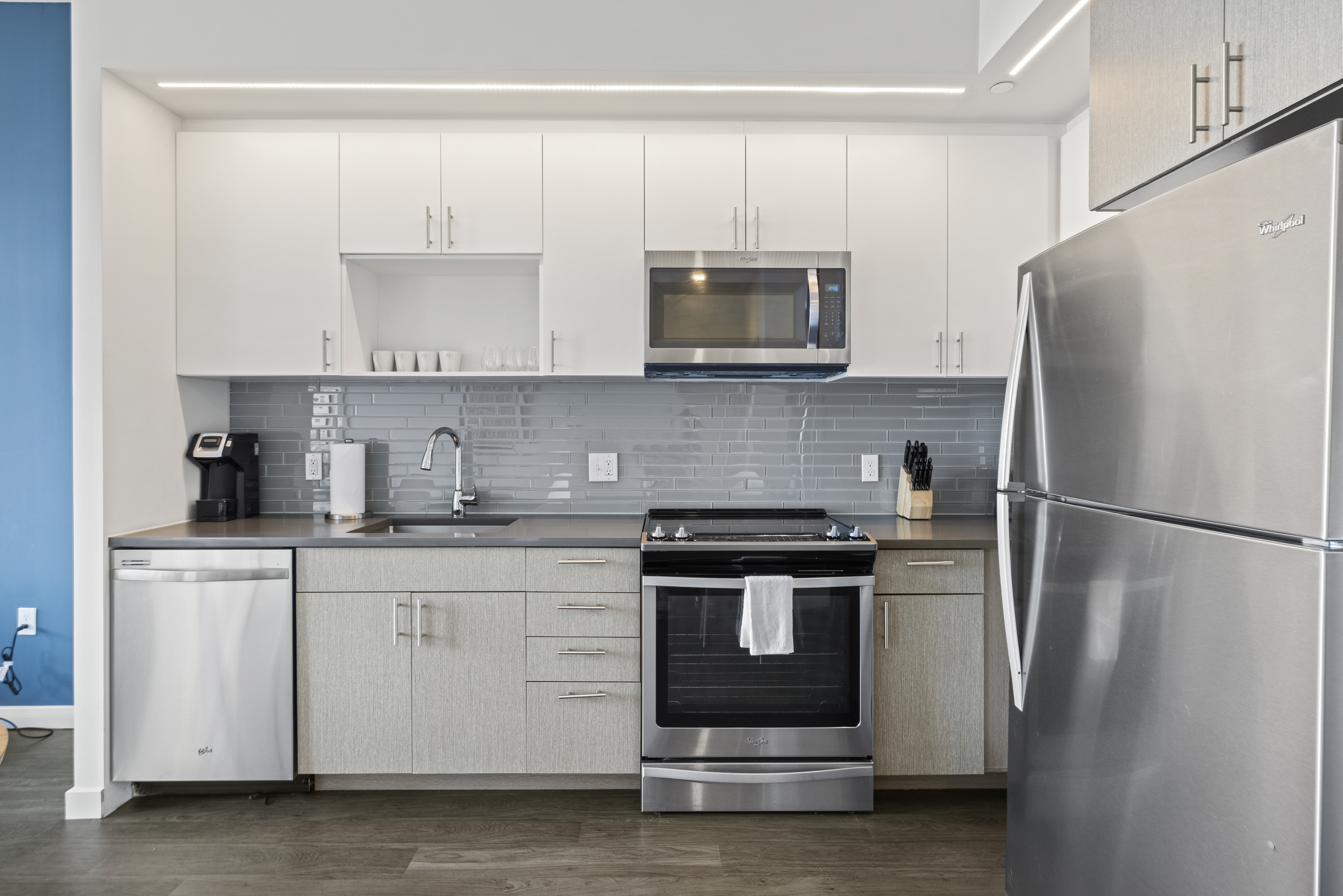 PMRIXEY-Prem1Bed_003